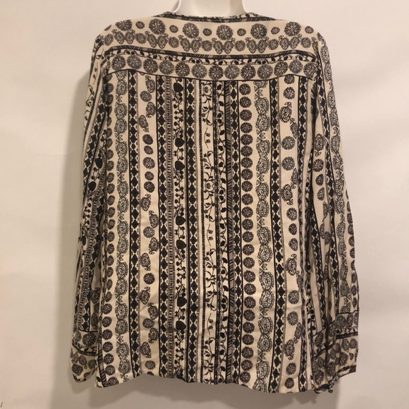 Boho Printed Long Sleeve - Picture 6 of 7